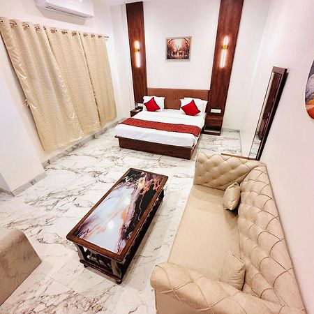 Hotel The Ceremony Kalyān Εξωτερικό φωτογραφία
