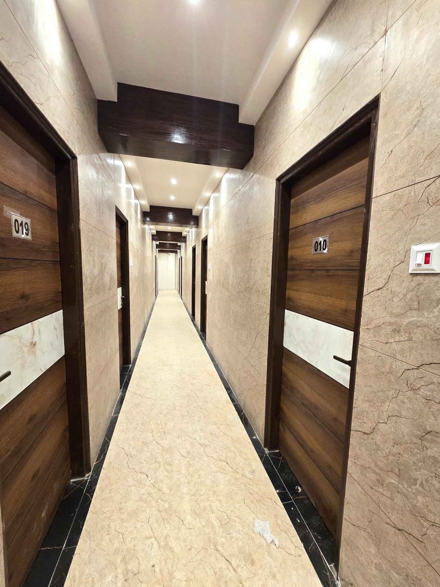 Hotel The Ceremony Kalyān Εξωτερικό φωτογραφία