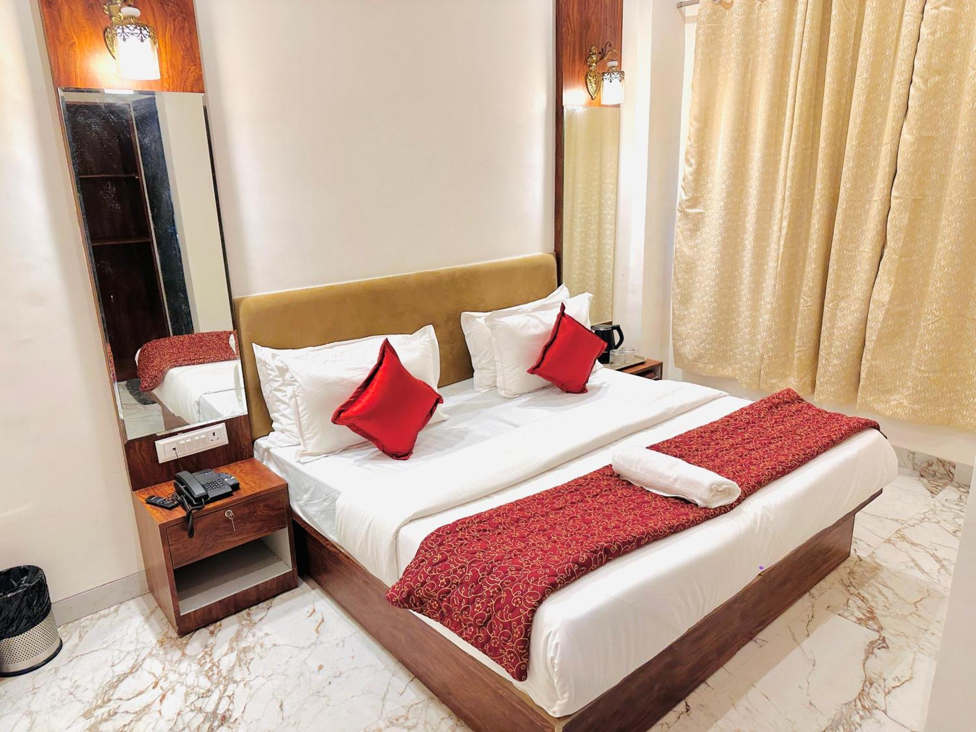 Hotel The Ceremony Kalyān Εξωτερικό φωτογραφία