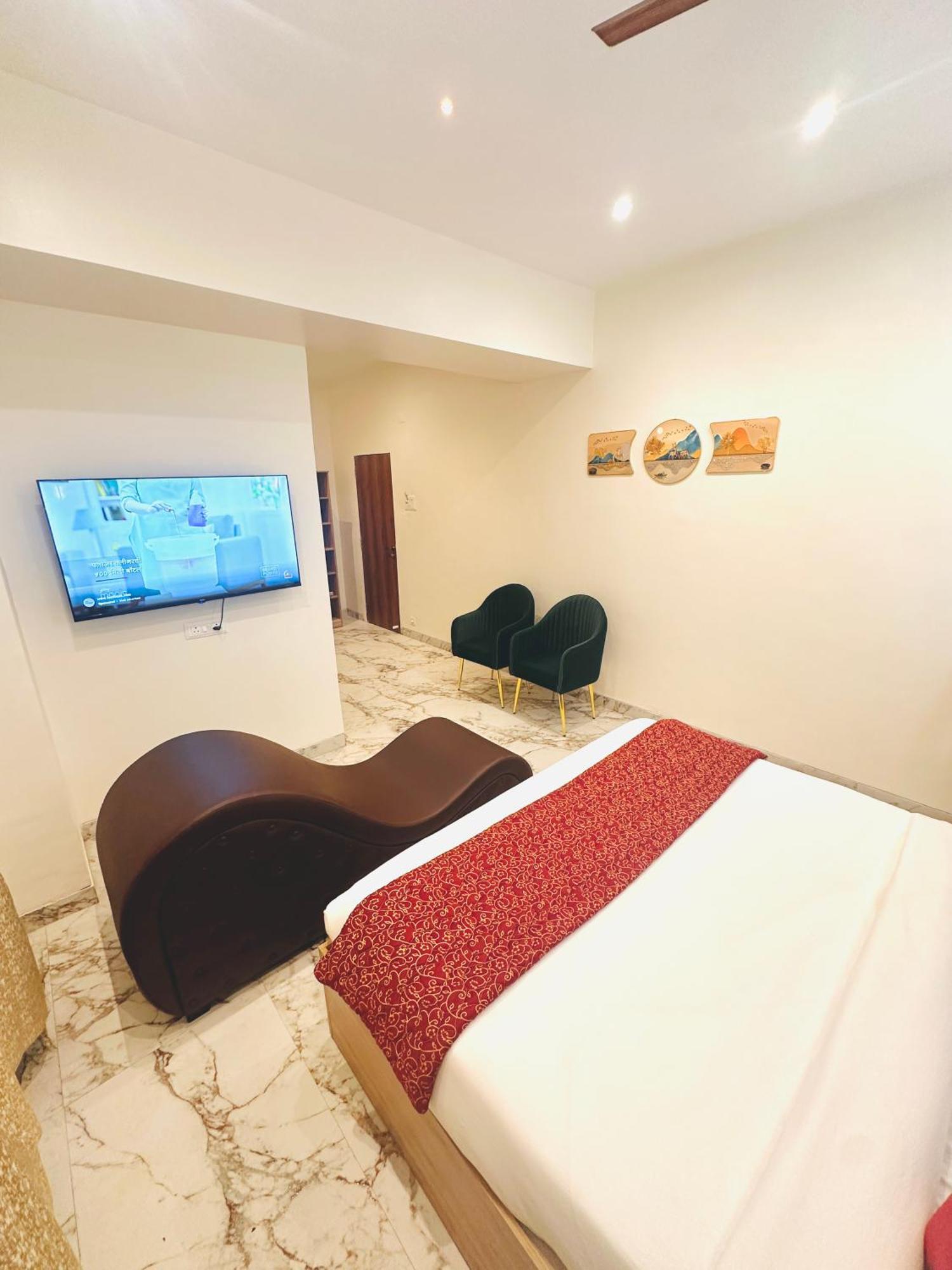Hotel The Ceremony Kalyān Εξωτερικό φωτογραφία