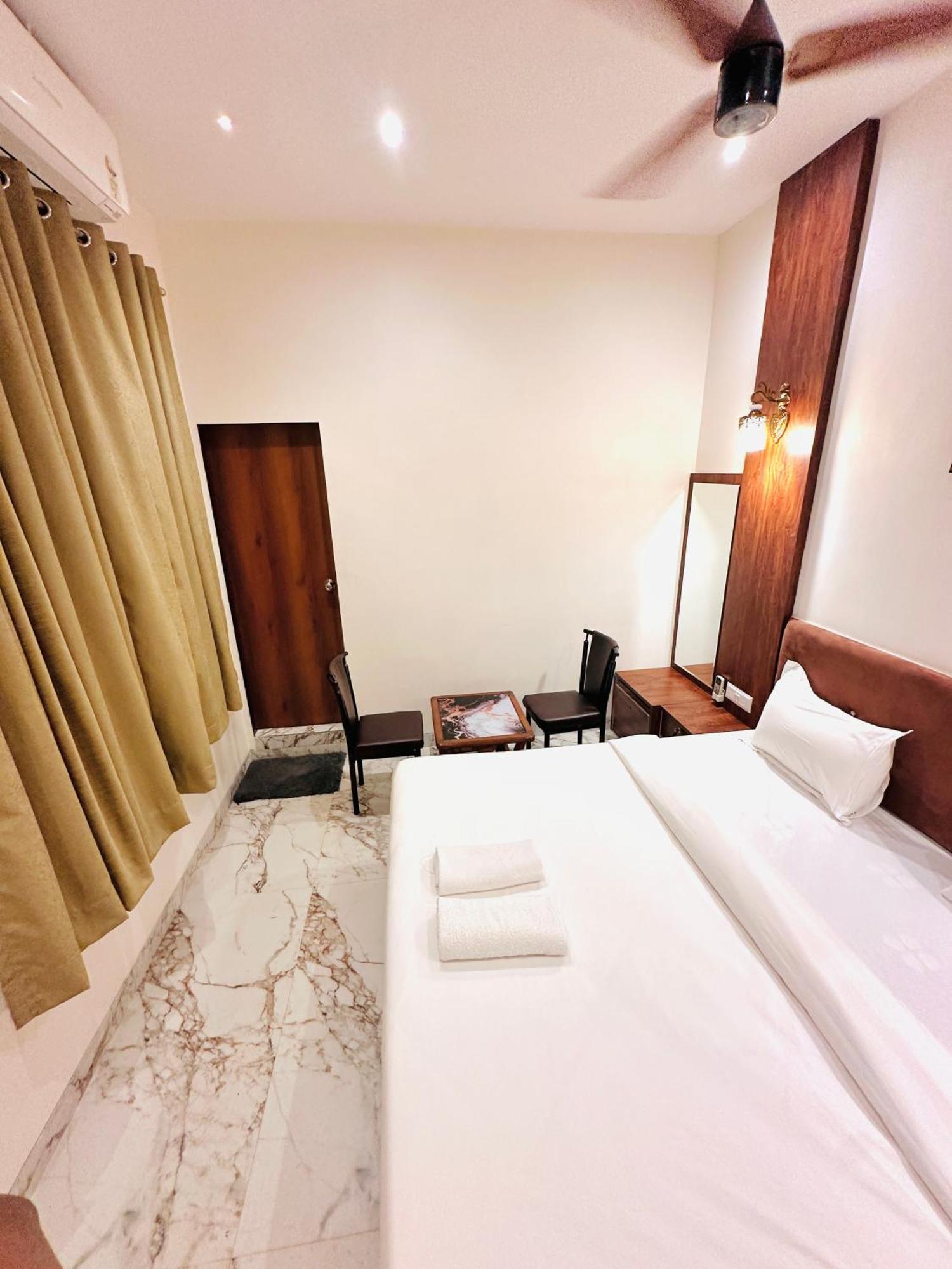 Hotel The Ceremony Kalyān Εξωτερικό φωτογραφία