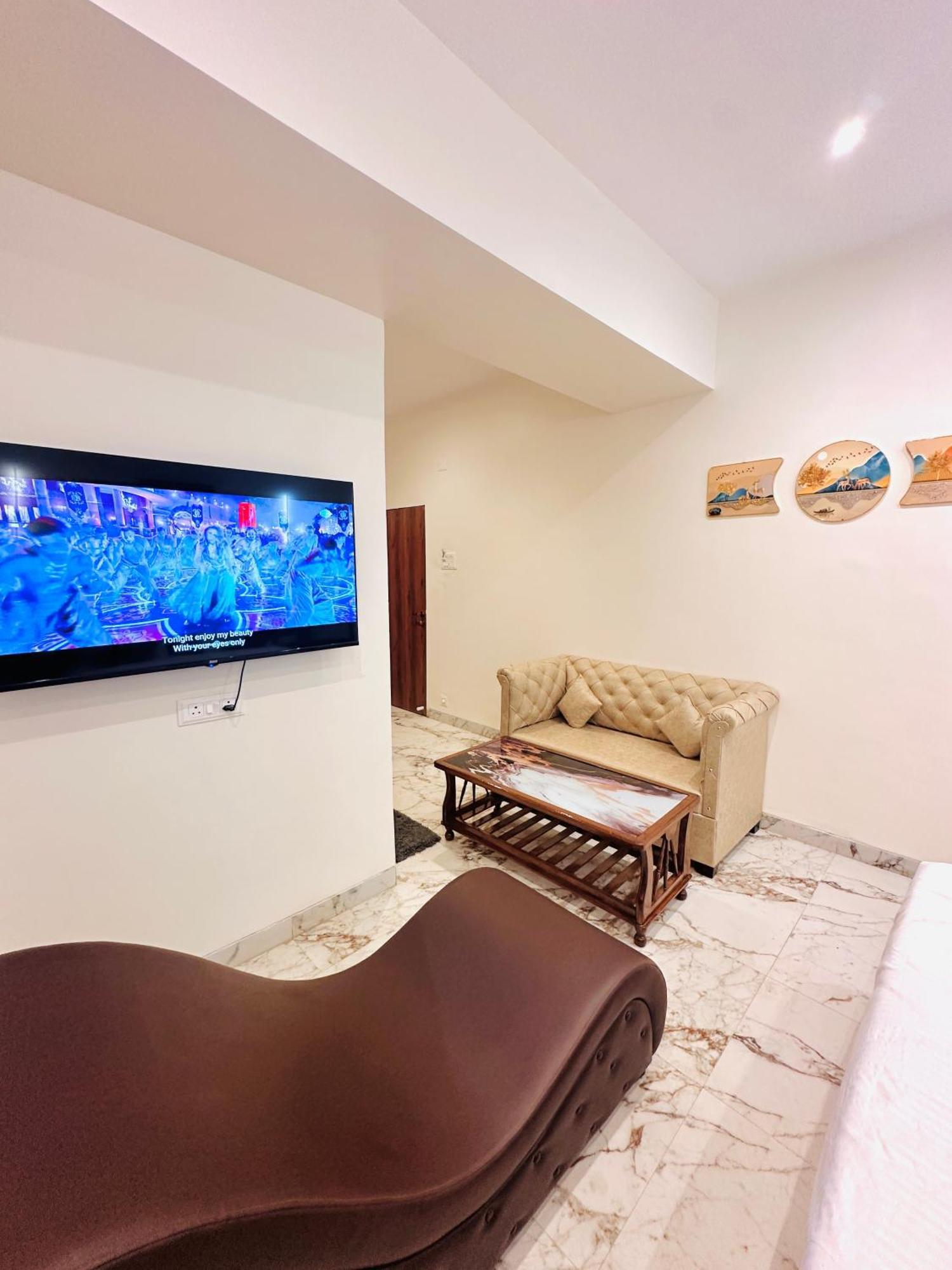 Hotel The Ceremony Kalyān Εξωτερικό φωτογραφία